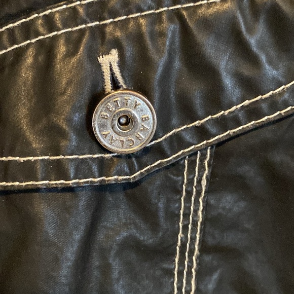 Betty Barley jacket. - Picture 6 of 11